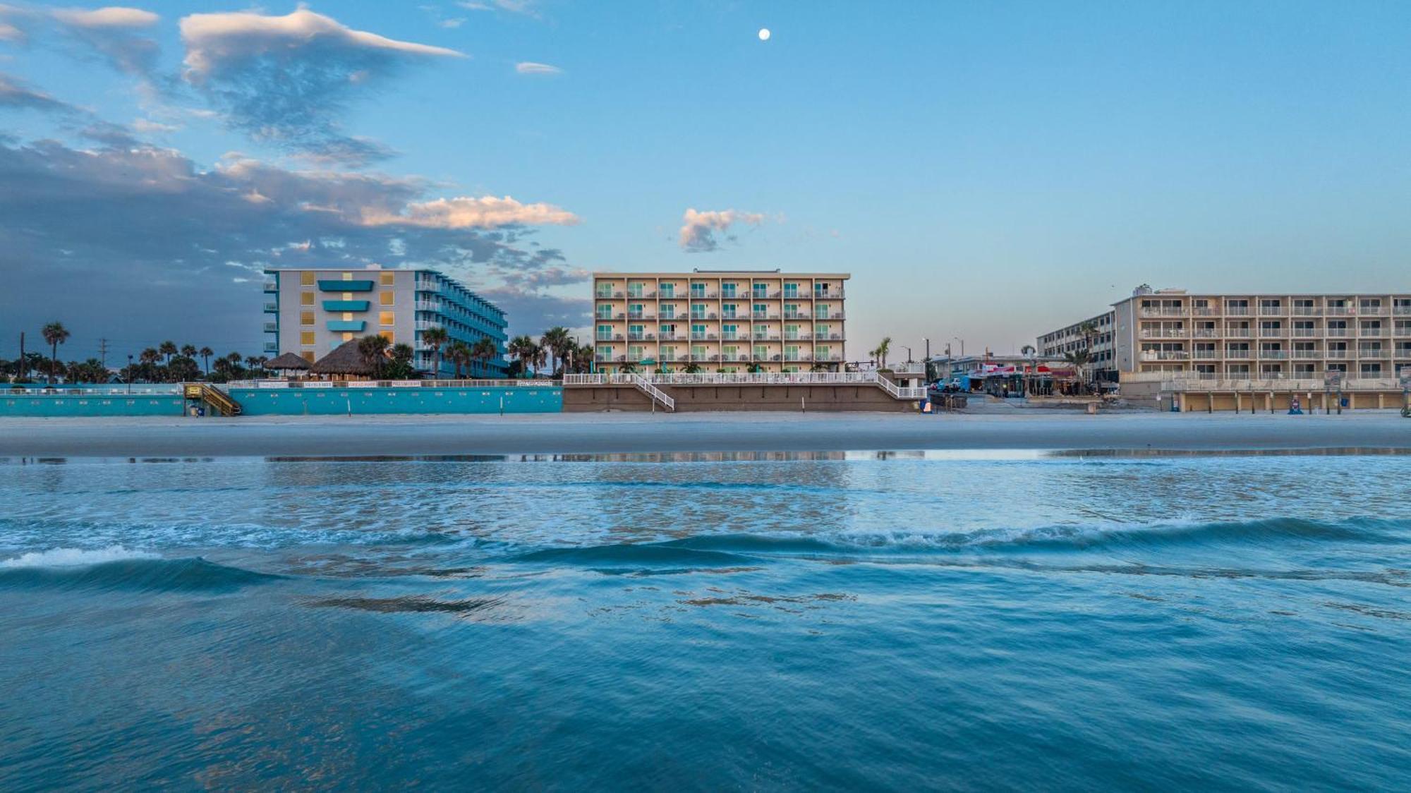 Boardwalk Inn And Suites Daytona Beach Exterior photo