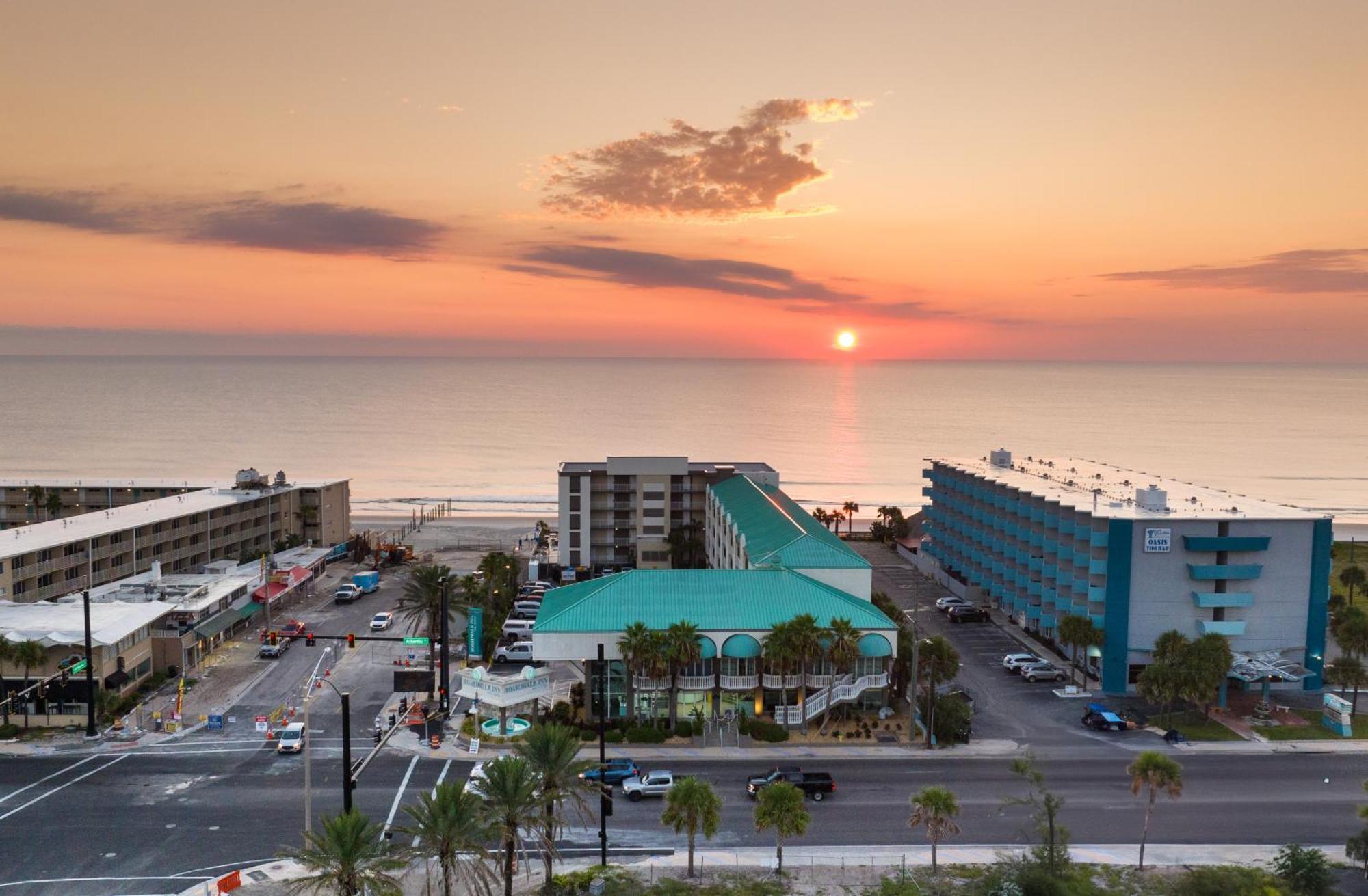 Boardwalk Inn And Suites Daytona Beach Exterior photo