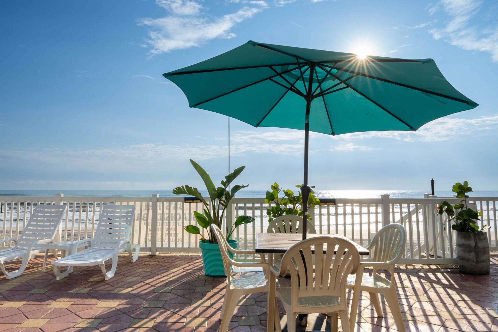 Boardwalk Inn And Suites Daytona Beach Exterior photo